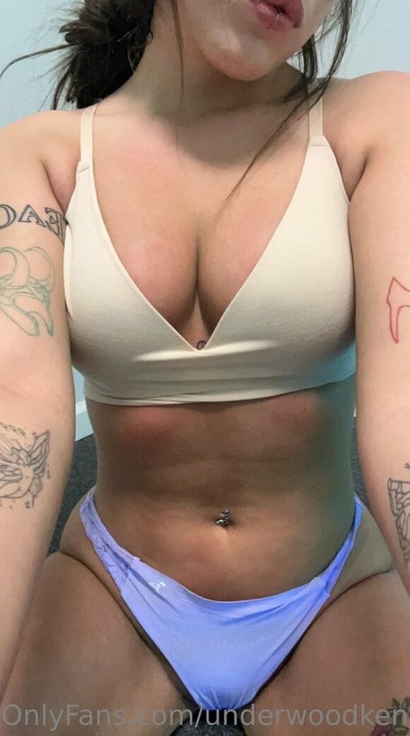 underwoodkenz onlyfans leaj