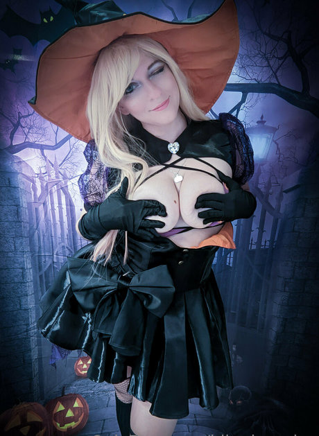 hikaricosplay naked only fans