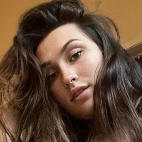 AlexiaOnMFC onlyfans nude pics