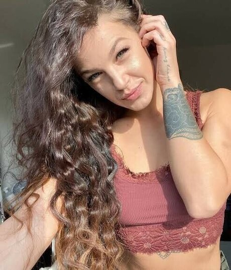 Evelin Stone only fans pic