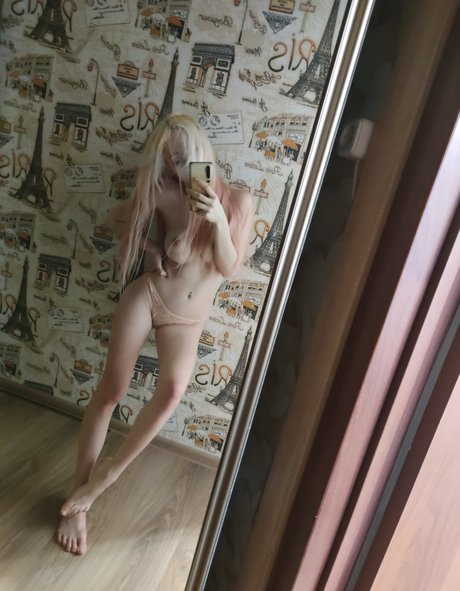 Lolibela onlyfans striptease