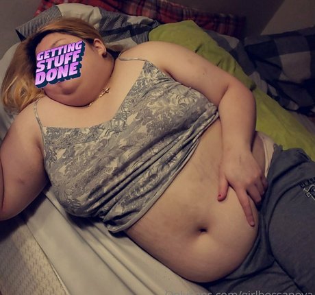 girlbossanova nude onlyfans leaked