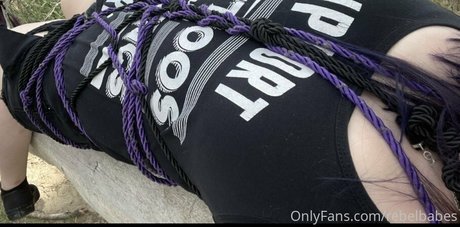 rebelbabes onlyfans pic