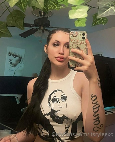 itsazaleaxo nudes onlyfans