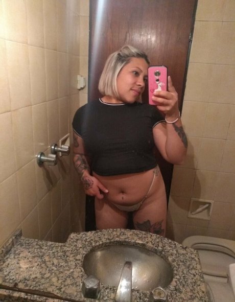 crysttaal 30 nude onlyfans leak
