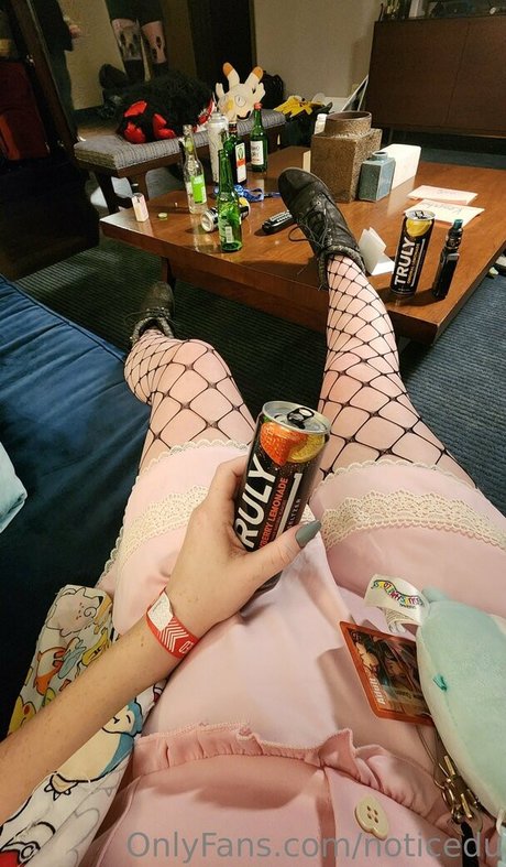 noticedu topless onlyfans