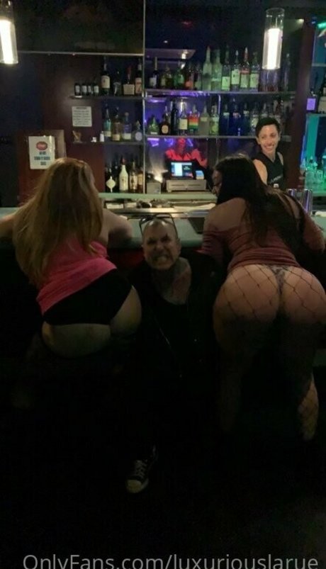 luxuriouslarue onlyfans lesk