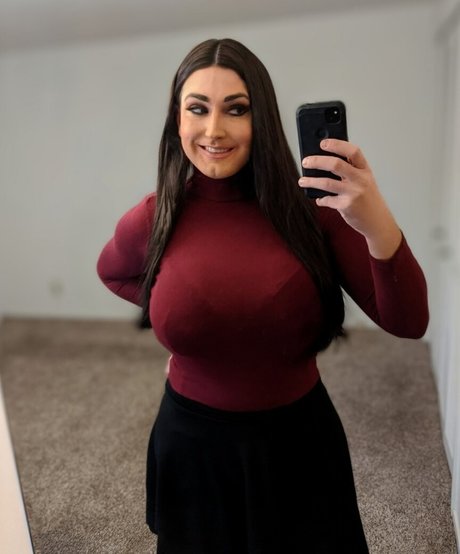 ThighHiBby free only fans