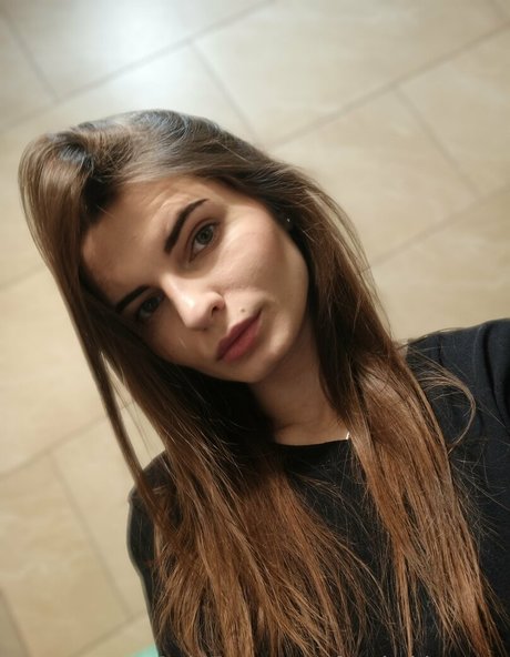 freakykittyxxx leaked onlyfans nudes