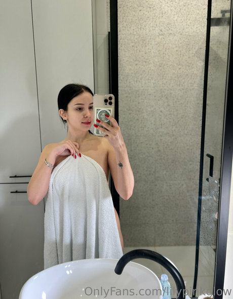 lilypinkglow onlyfans content leaked