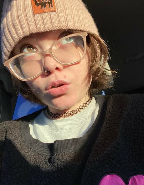 Lilac Lullaby onlyfans sex leaks