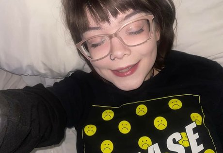 Lilac Lullaby only fans porn