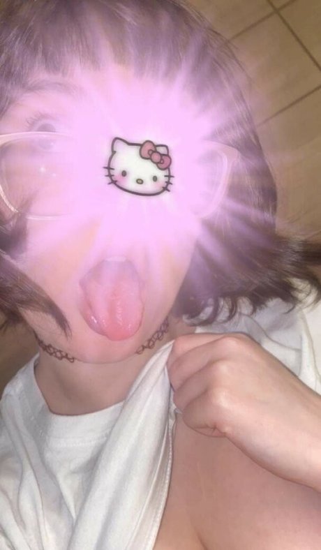 Lilac Lullaby sex tape onlyfans