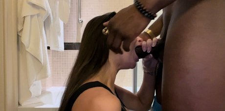 Amberwhite83 onlyfans xxx