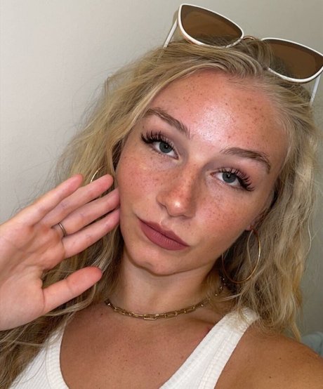 Hannah Alyssa Woods leak onlyfans nude