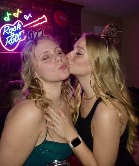 Hannah Alyssa Woods onlyfans ass