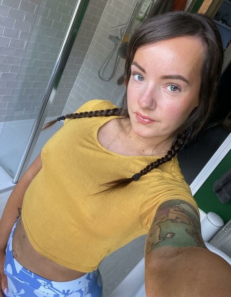 Maisey Brooks only fans leak