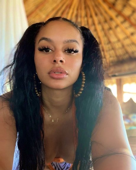 Winny Munhoz onlyfans nudes