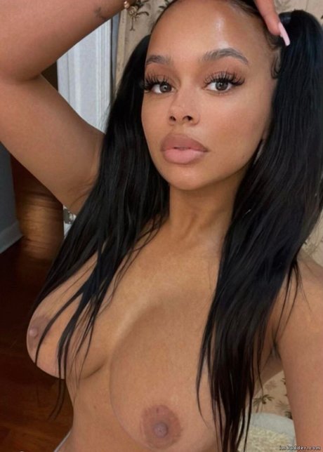 Winny Munhoz onlyfans photo