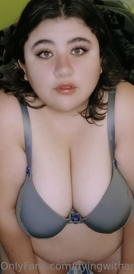 dyingwithanxiety onlyfans free content