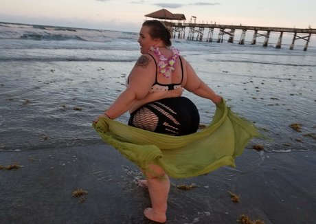 bbw4red20 leaked nude onlyfans