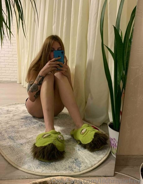 nanaklertits only fans nude leaks