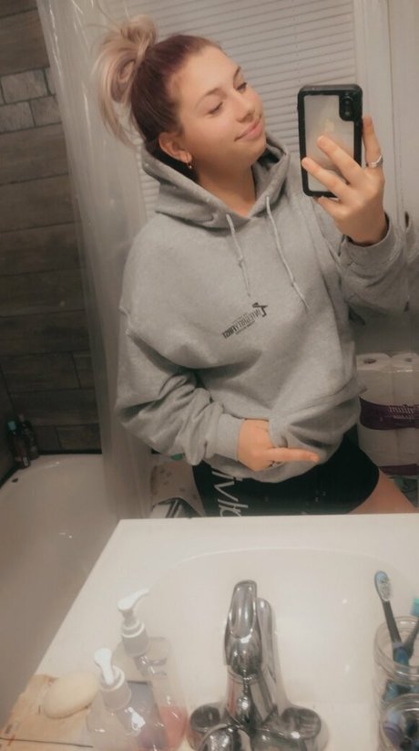 kayy lovee leaked onlyfans sex tape