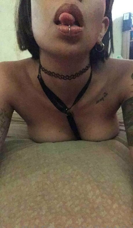 mikafatale onlyfans public photos