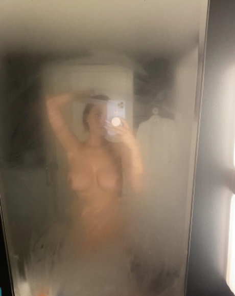 licking onlyfans hot sexy shots