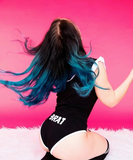 CuteMissLiz onlyfans leak new