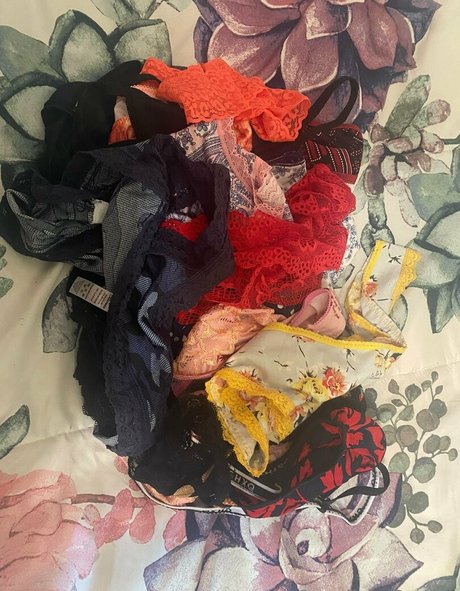 candicesweet470 onlyfans images