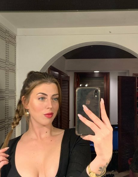 lunitageex onlyfans leak ass