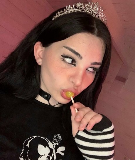 Angelvioletxo onlyfans leaks naked