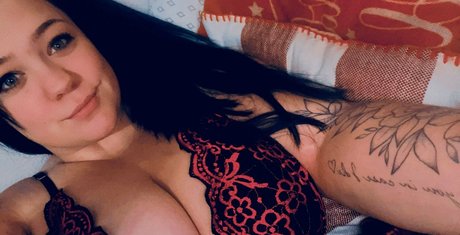 girlfriend experience onlyfans perfect illustration