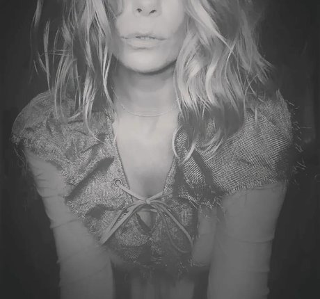 Sayrah Jay onlyfans nude tits