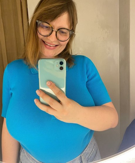 bbw facial onlyfans hot nude depiction