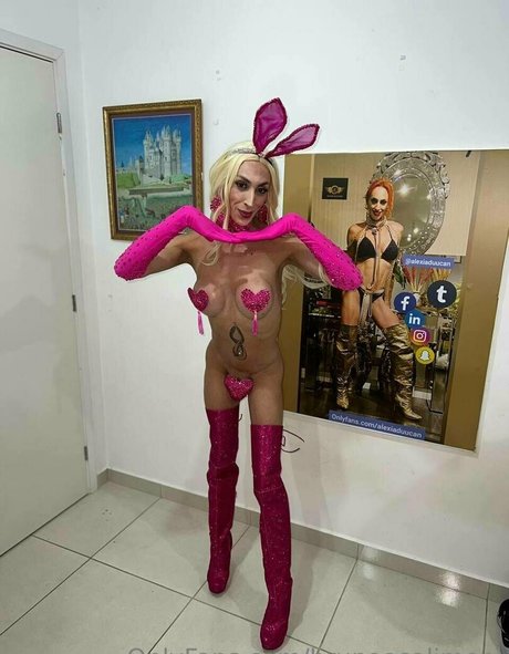 brunaasalimeni nude porn onlyfans