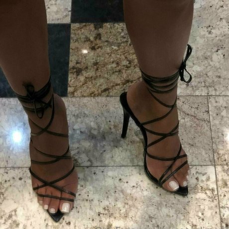 brunaasalimeni onlyfans porn leak