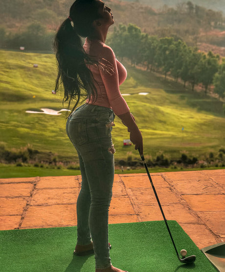 scarlettmrose onlyfans nude tits