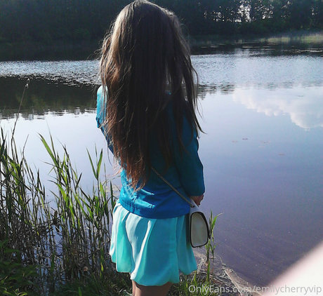 emilycherryvip onlyfans leaj
