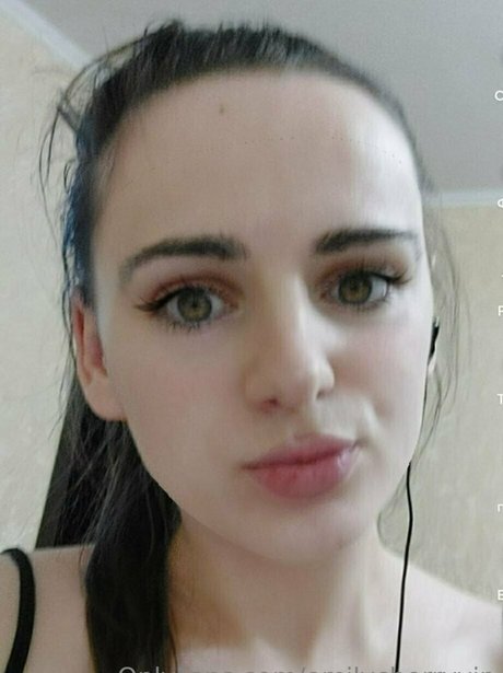 emilycherryvip leak onlyfans nude