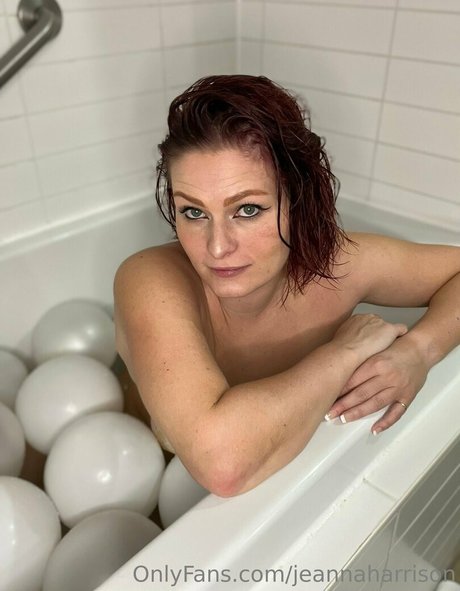 jeannaharrison onlyfans strip tease