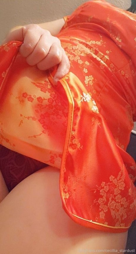 Cecillia Stardust desnuda onlyfans