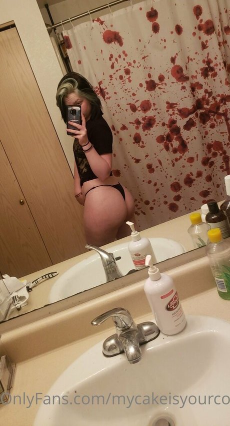 mycakeisyourconfectionto onlyfans ass