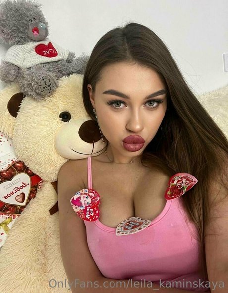leila kaminskaya onlyfans ass