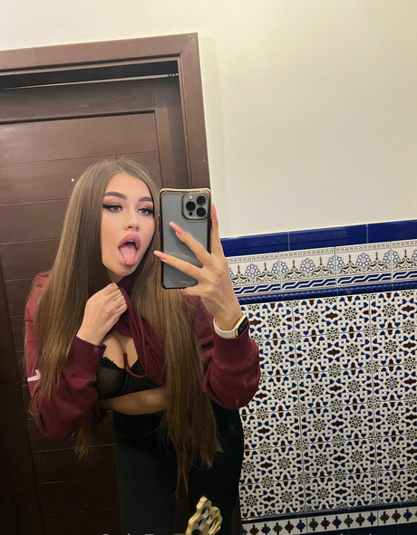 leila kaminskaya naked onlyfans leaked