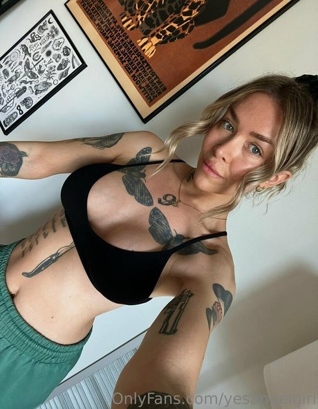 ufc onlyfans free xxx self-portrait