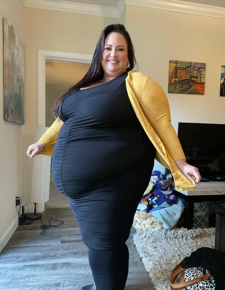 ssbbwladyjiggles onlyfans nude leaked