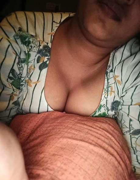 indiandirtyprincess onlyfans model