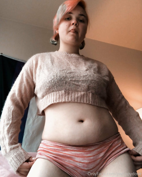 pwuppydove onlyfans star